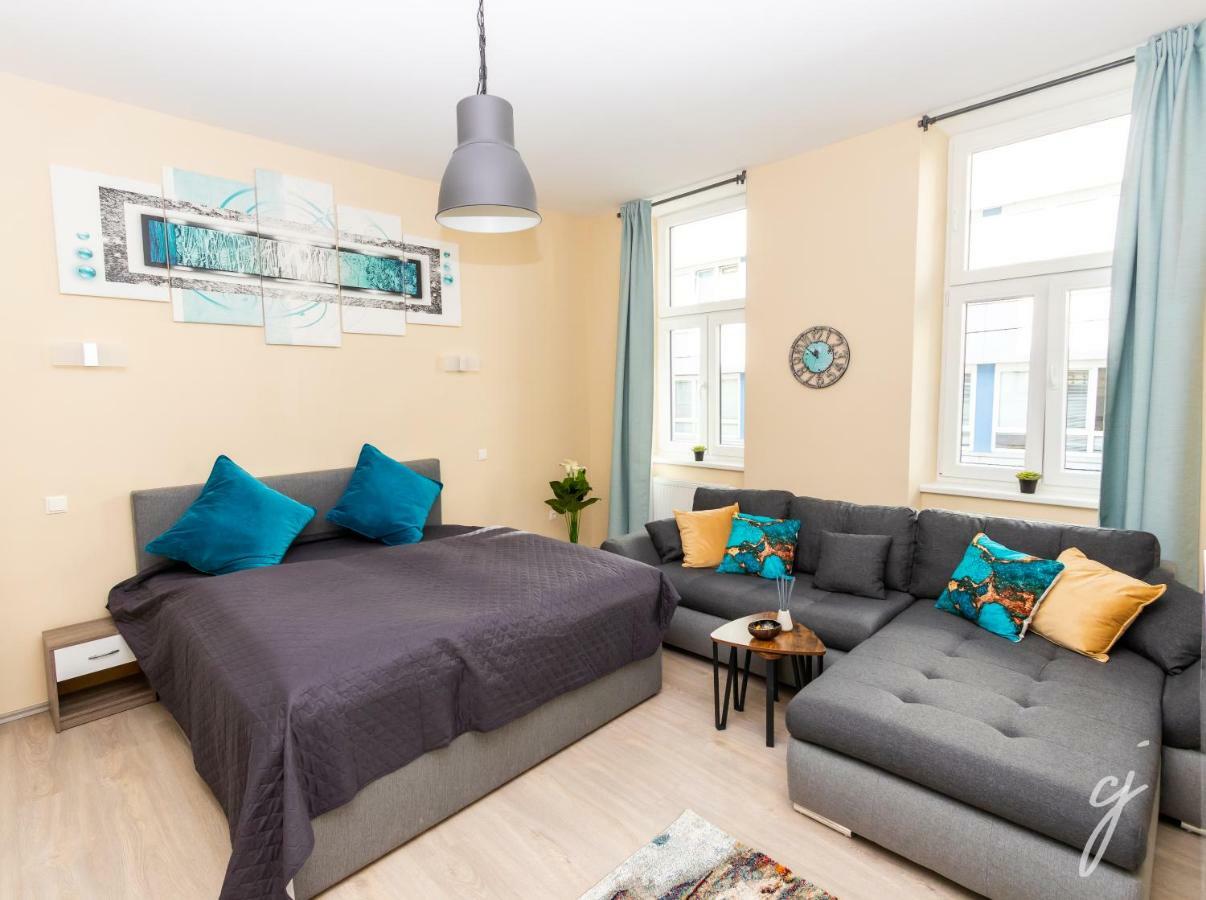 Radiant Premium - Fünfhaus Apartment Wien