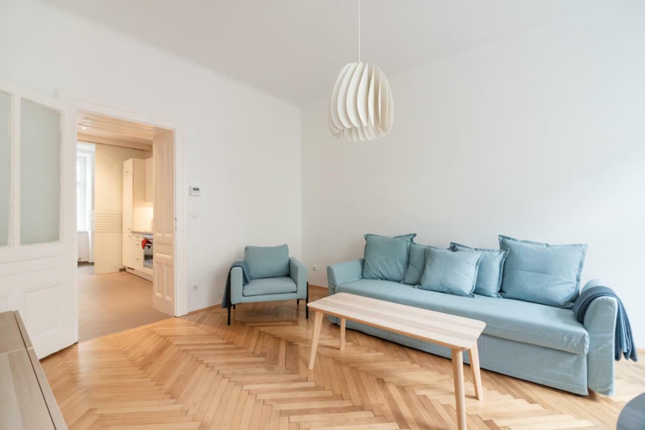 Apartment Universum 2 Vienna