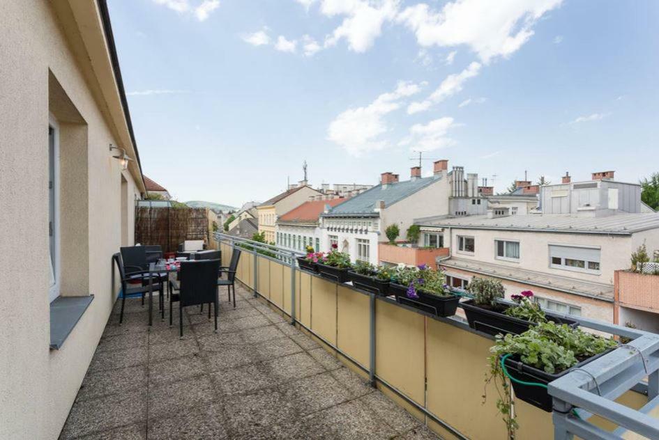Visit Apartment