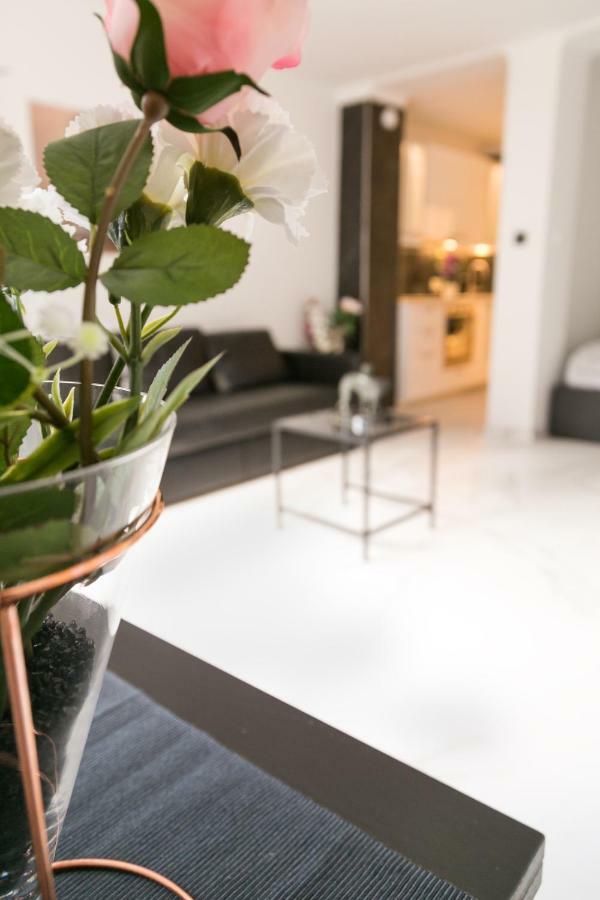 Apartment Supreme Studio *