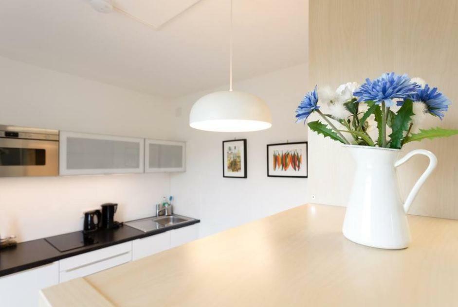 Visit Apartment *