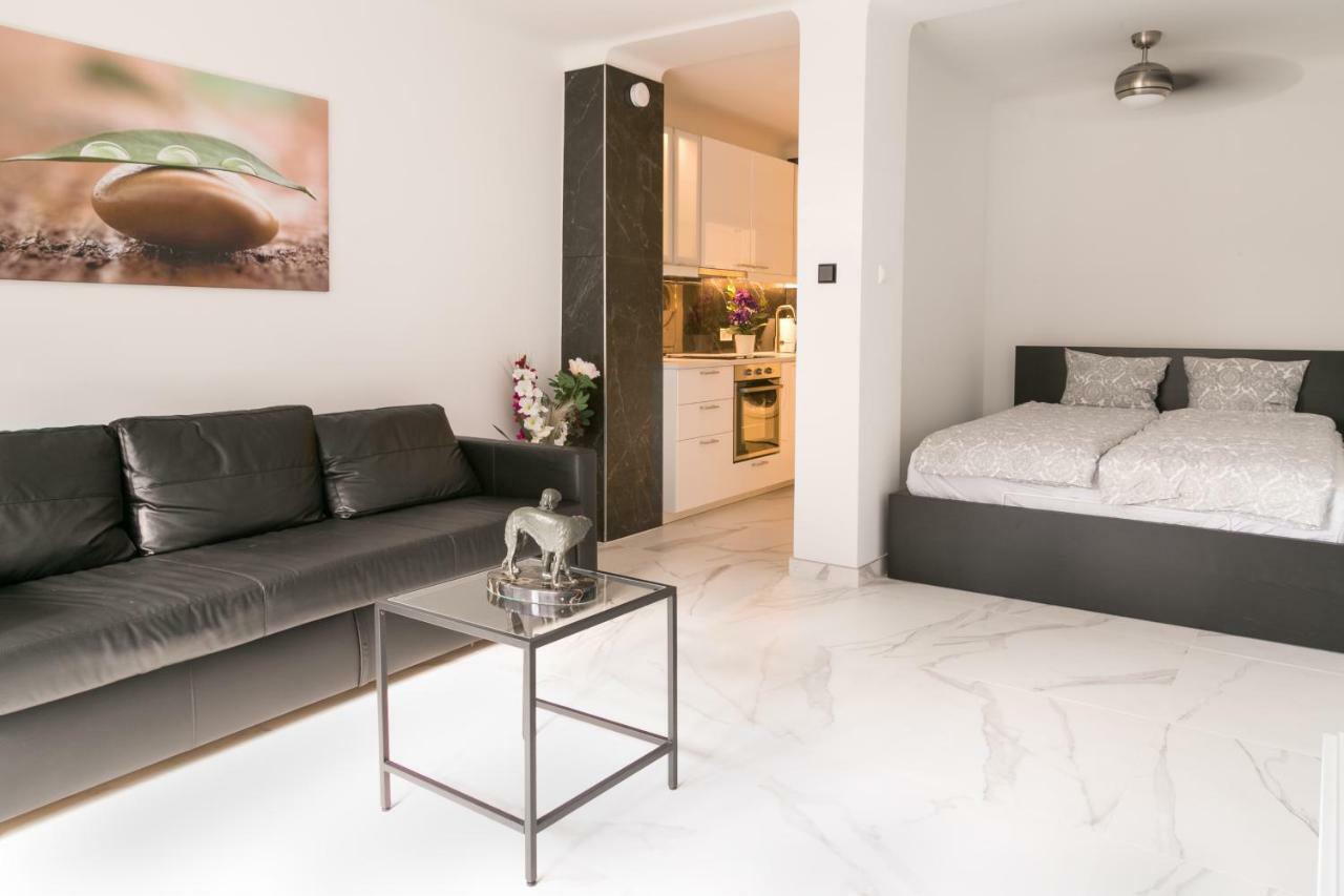 Apartment Supreme Studio *