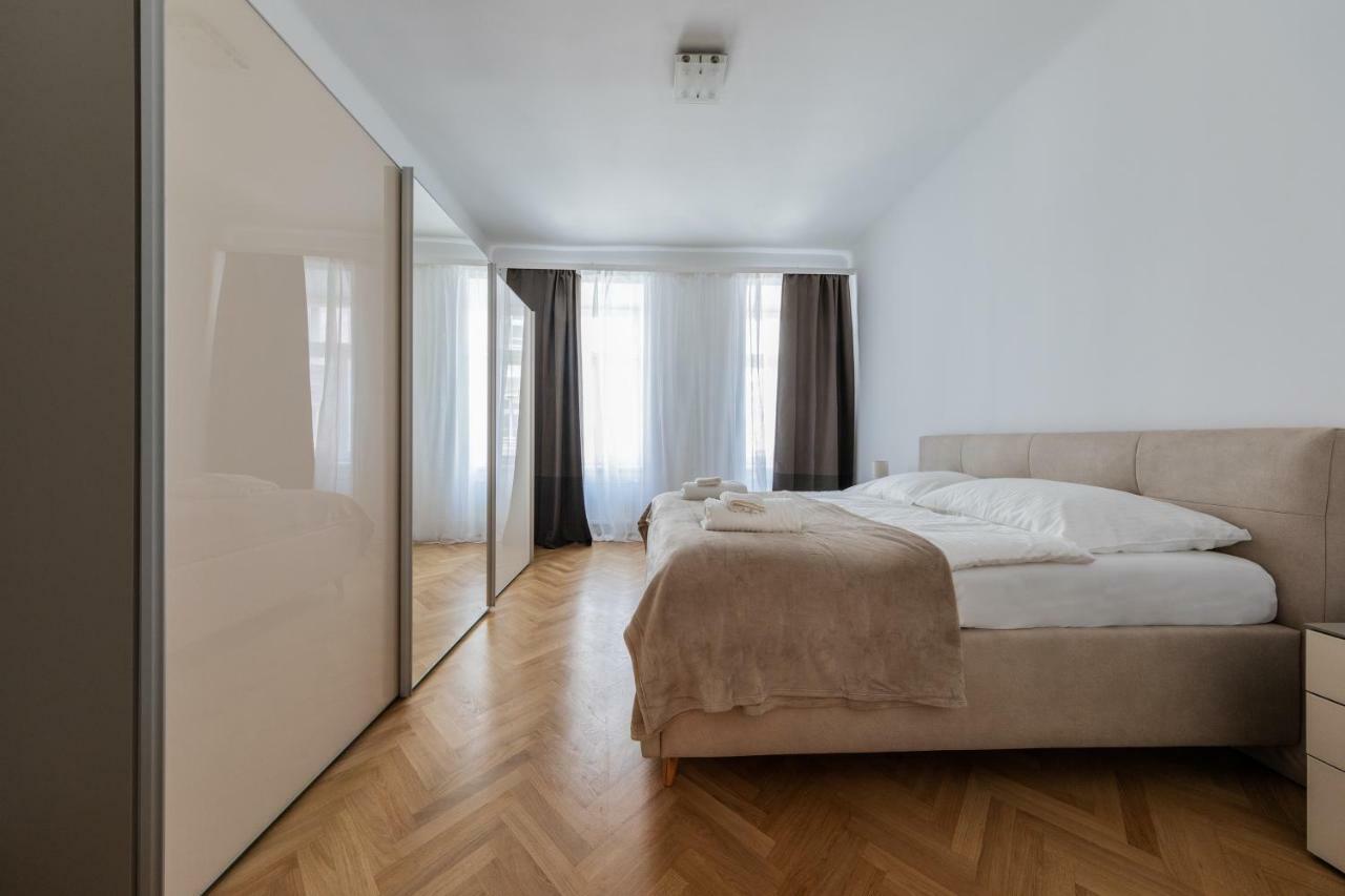 Apartment Dream