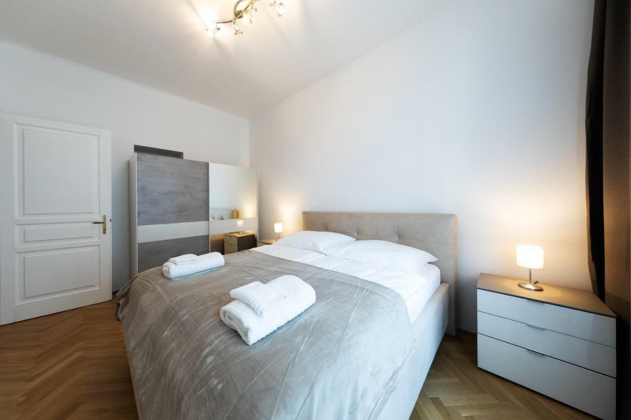 Apartment Dream