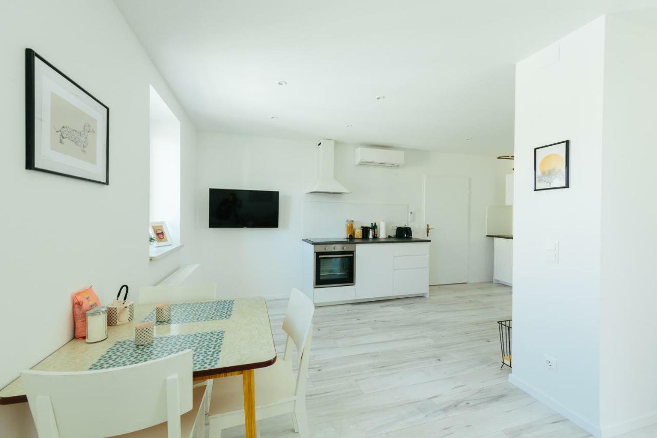 The Newpast Apartment *