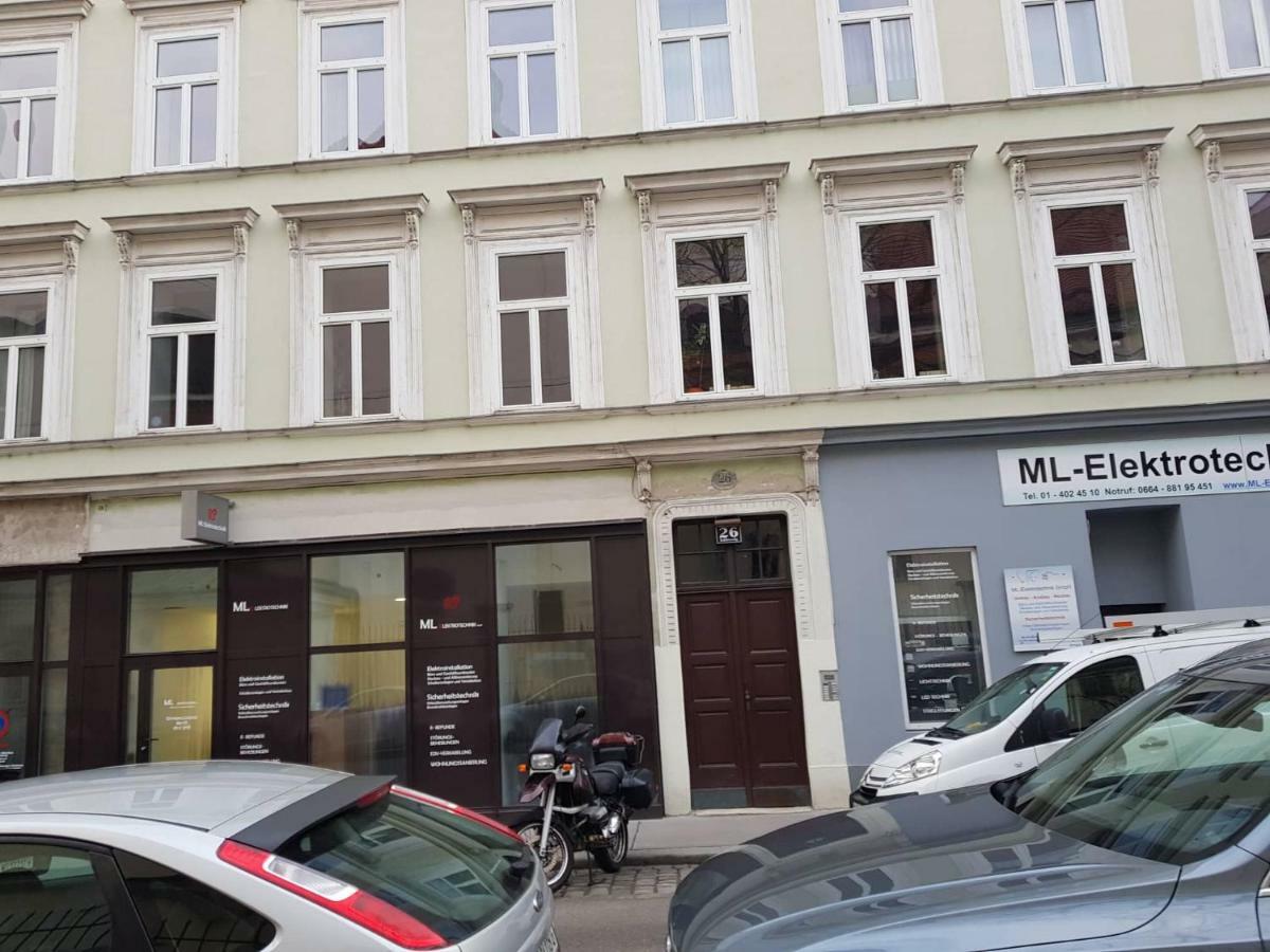 Schloessel 26/16 Viena