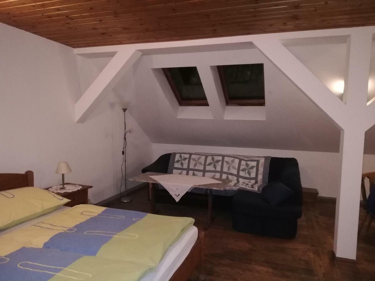 Manuela Eckert Apartment *