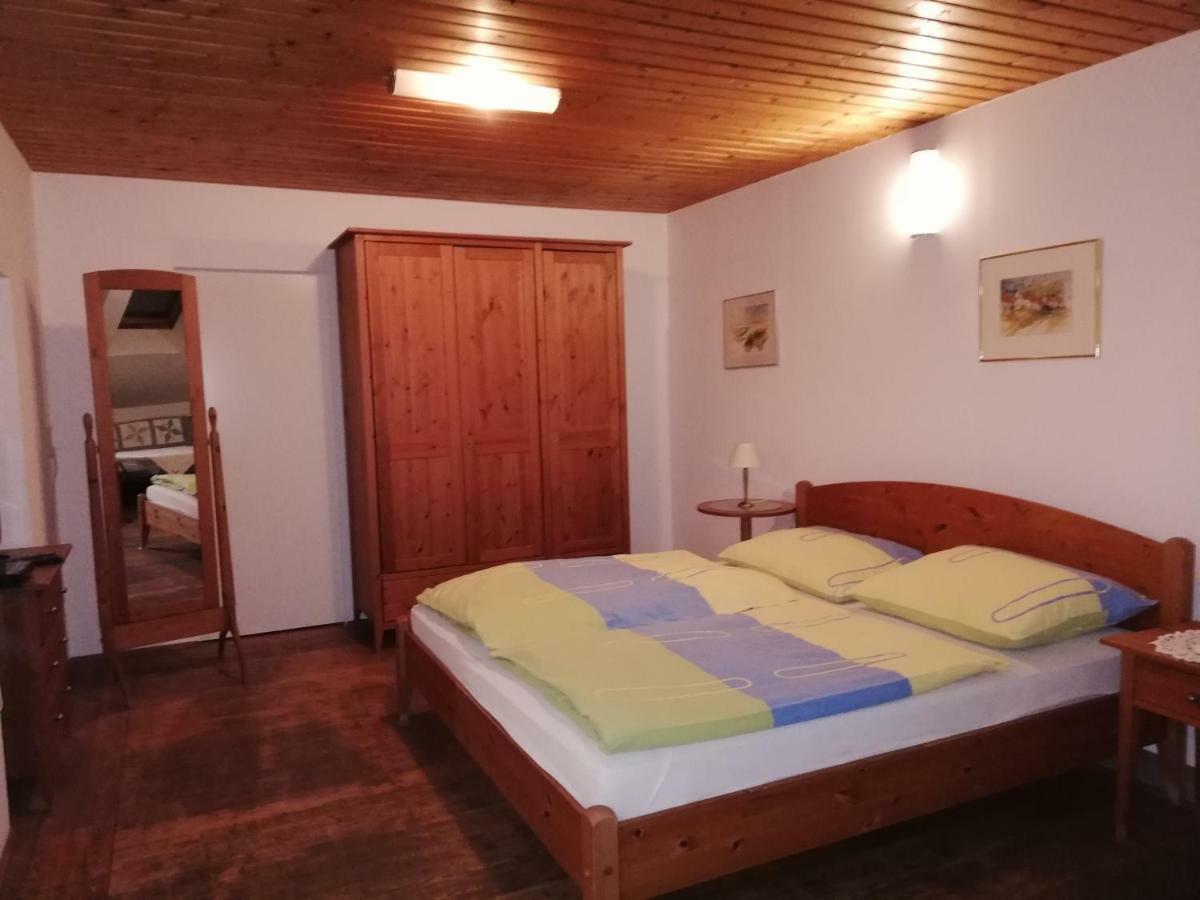 Manuela Eckert Apartment