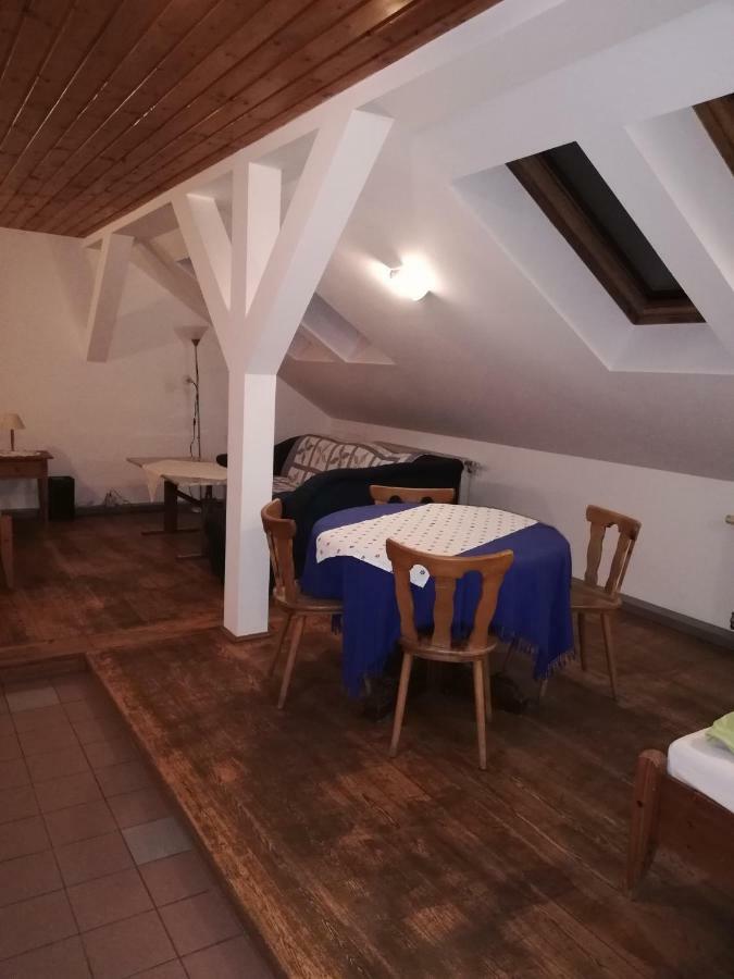 Manuela Eckert Apartment