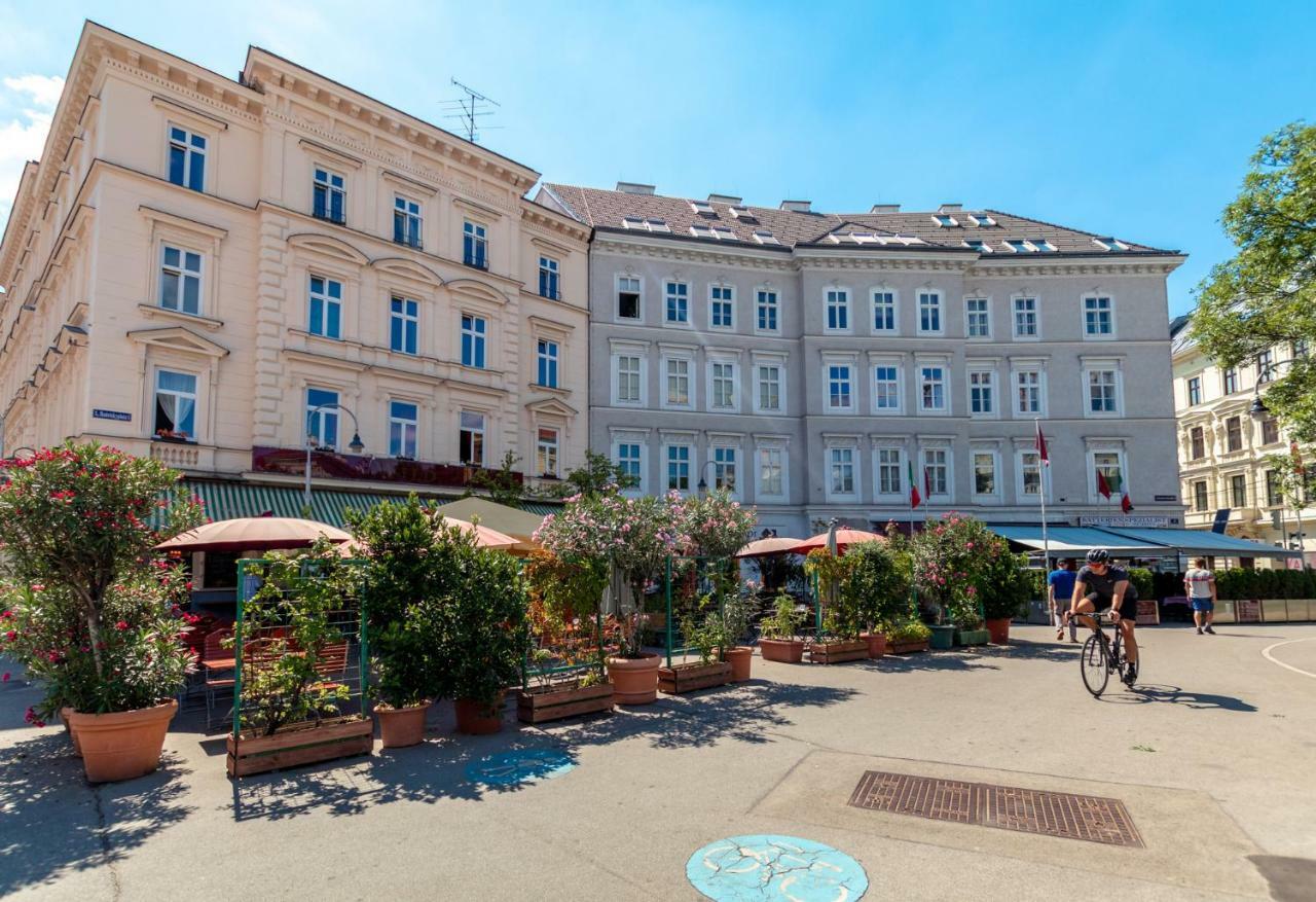 Premium In The City Center