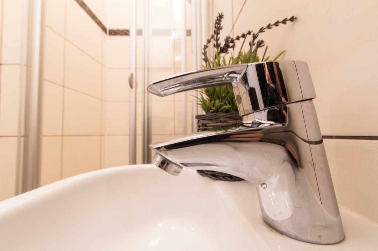 Apartment Checkvienna – Enenkelstrasse Wien