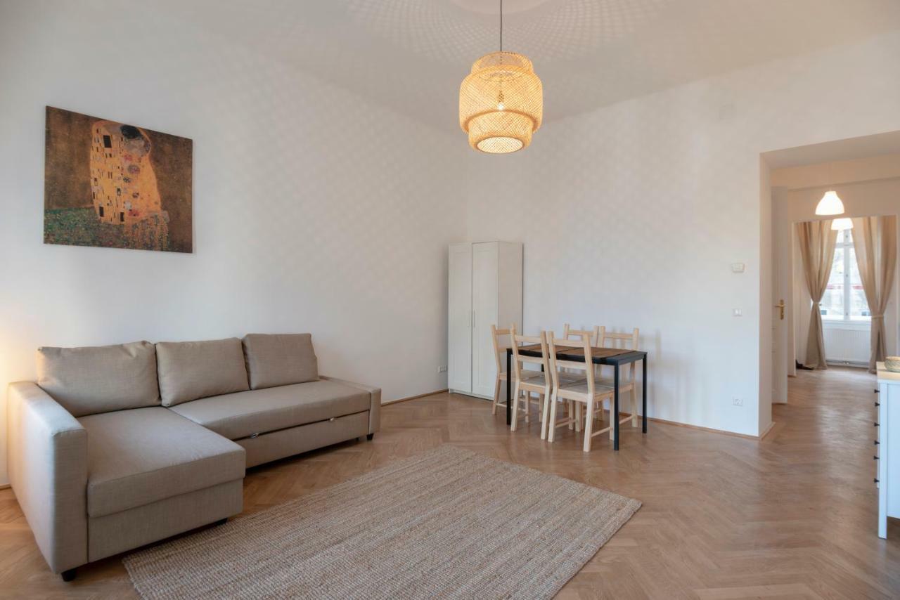 Living - Margareten Apartment *