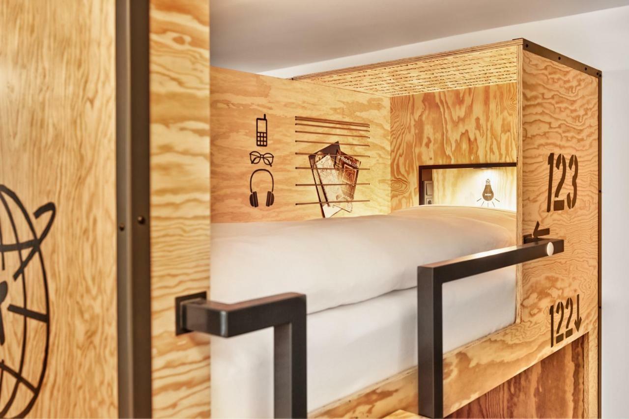Hotel H+