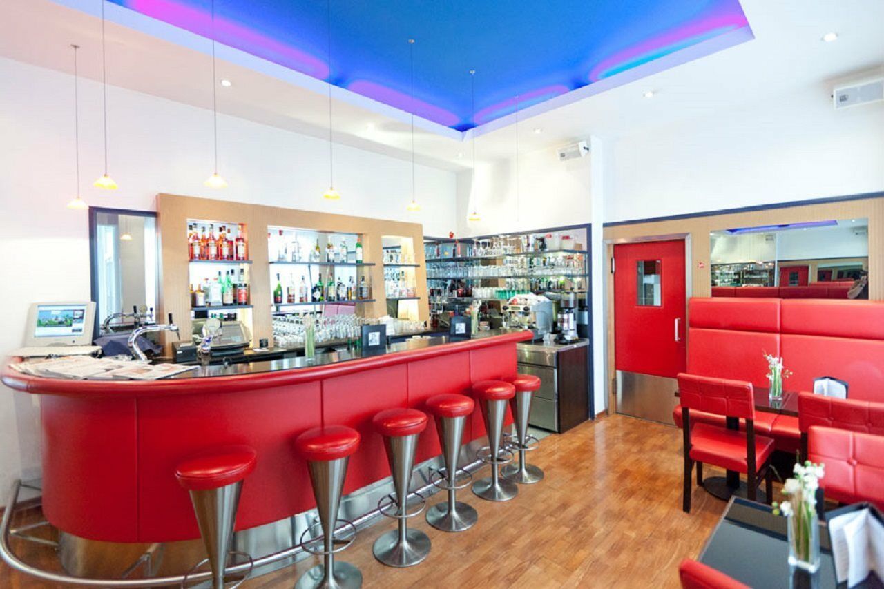 Boltzmann Hotel 4*