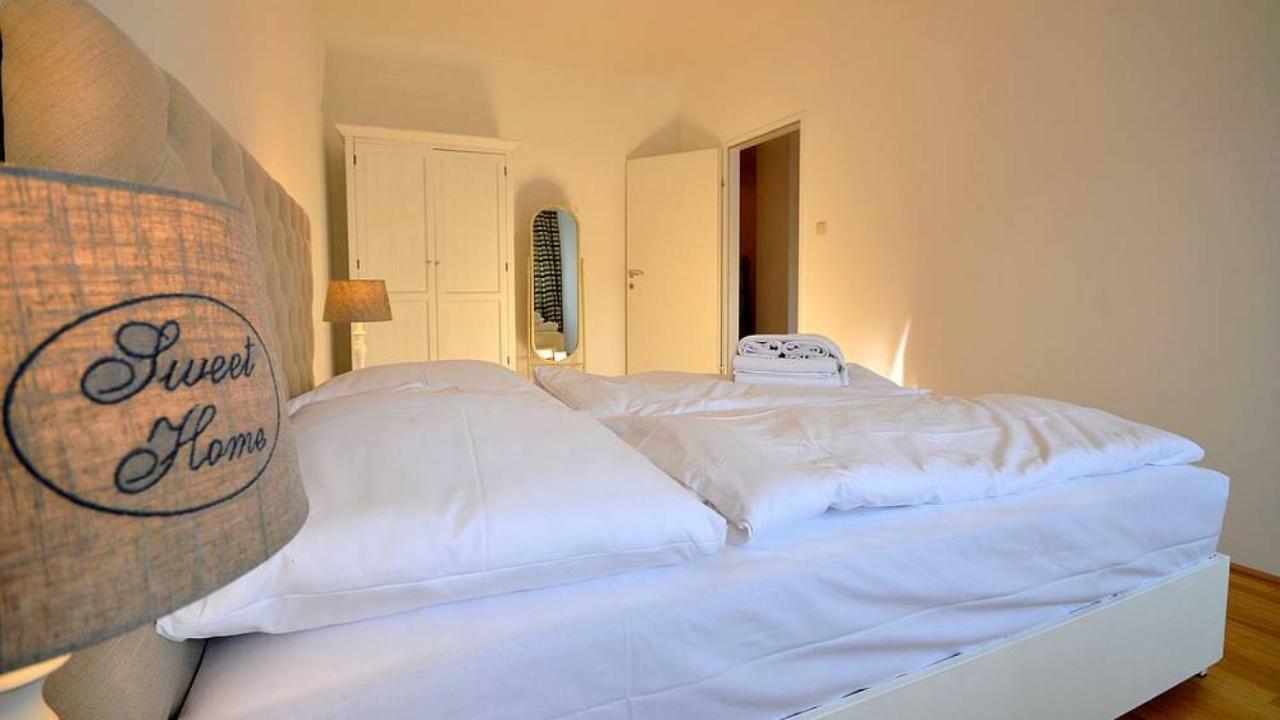 Residence, Naschmarkt - Karlsplatz *