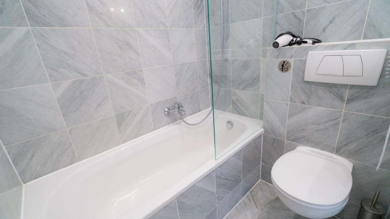 Residence, Naschmarkt - Karlsplatz Aparthotel *