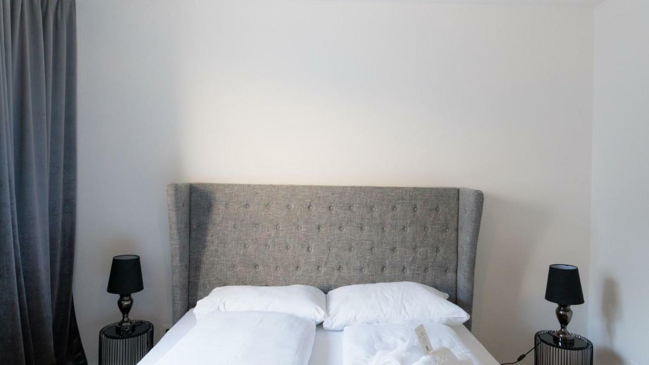 Residence, Naschmarkt - Karlsplatz *