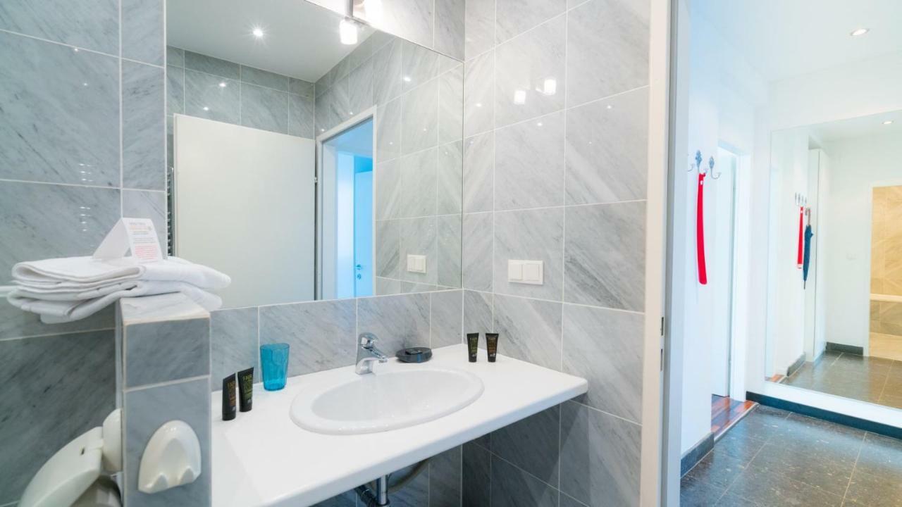 Residence, Naschmarkt - Karlsplatz *