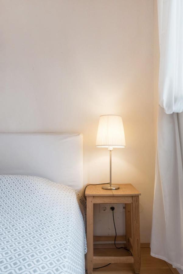 Apartment Near Metro Station