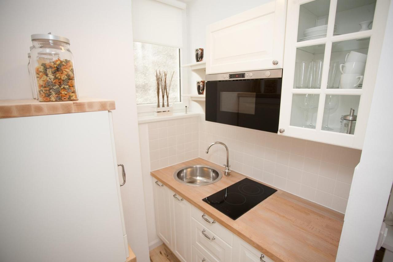 Traditional Tav -