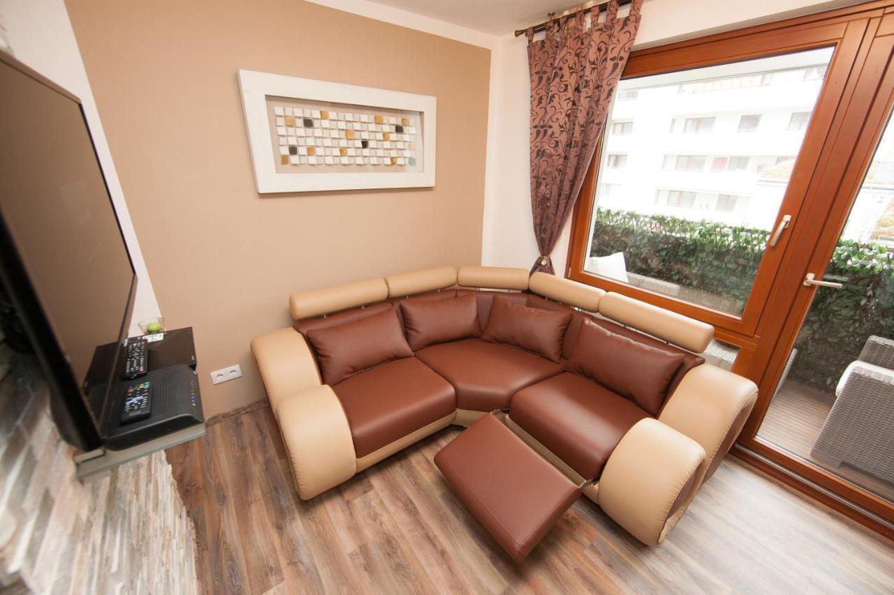 Deluxe Apartment *