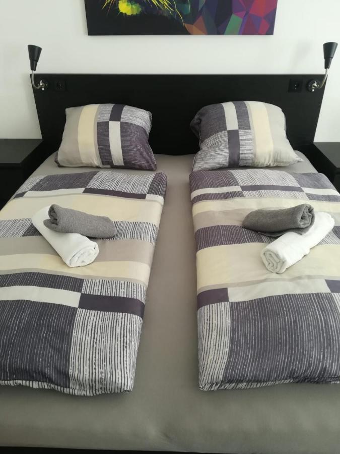Apartment, Modern Und Neu Renoviert Apartment *