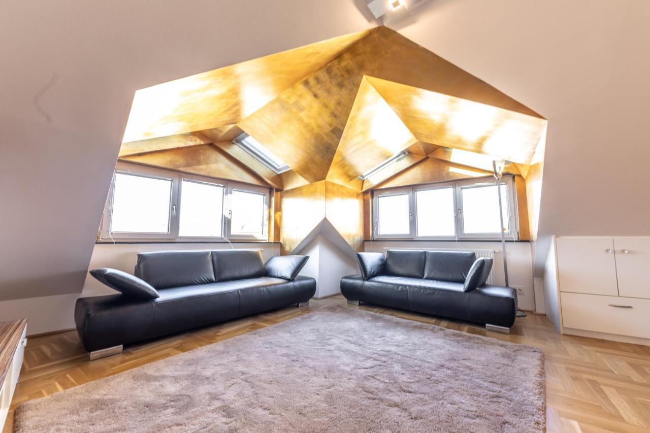 Easy Penthouse Apartment *