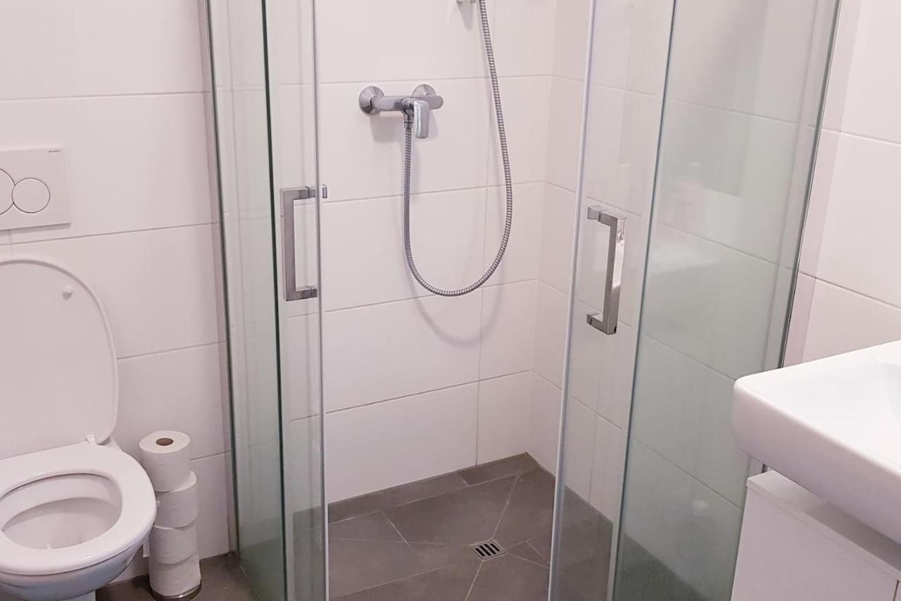 Apartment Trendy Danube - Close To Un