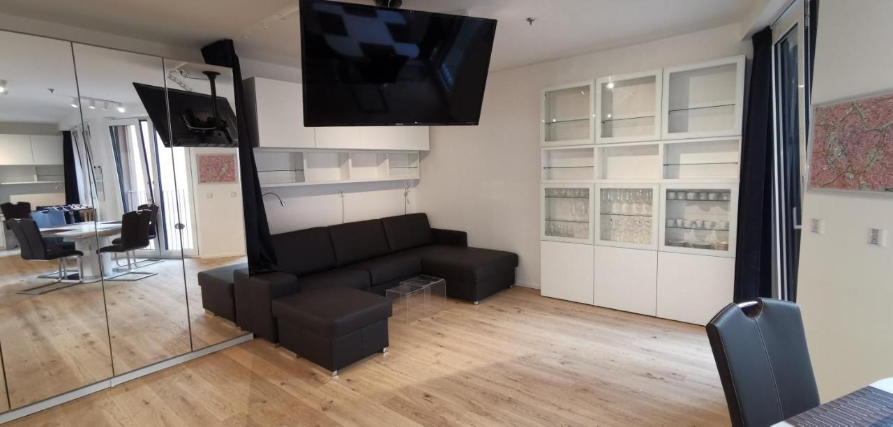 Downtown New Built Luxury Suites Apartment