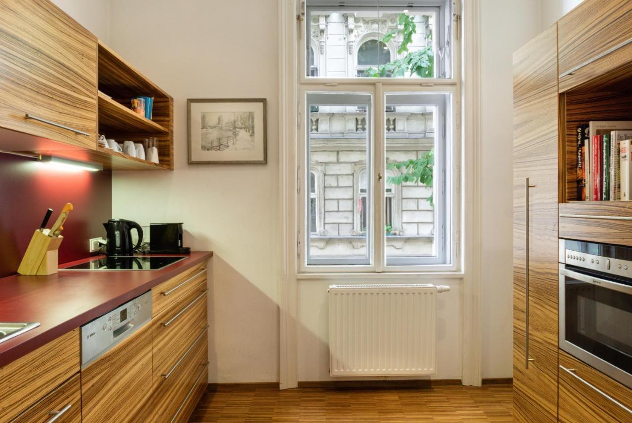 Fuchsthallergasse Wien