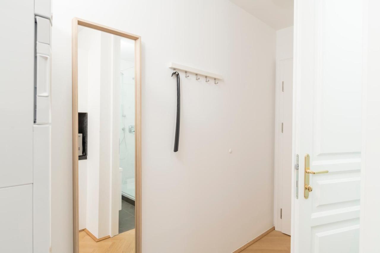 Heart Of Ottakring Apartment