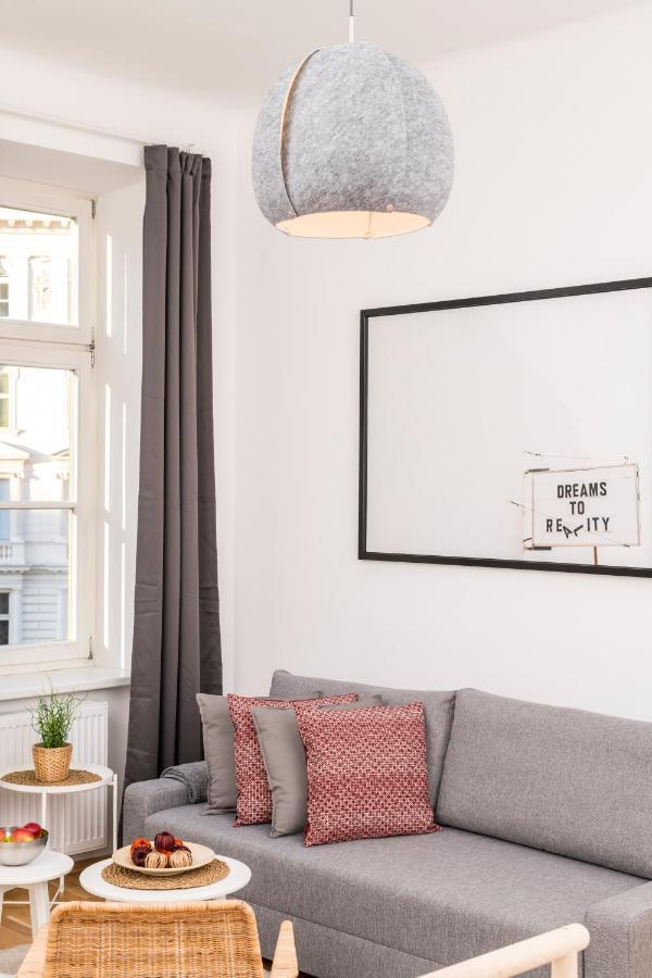 Sigmund Freud Lounge By Ichbucheat Wien