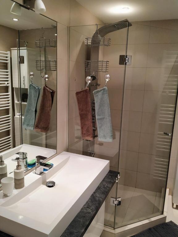 Family-friendly Flat With Balcony Apartamento