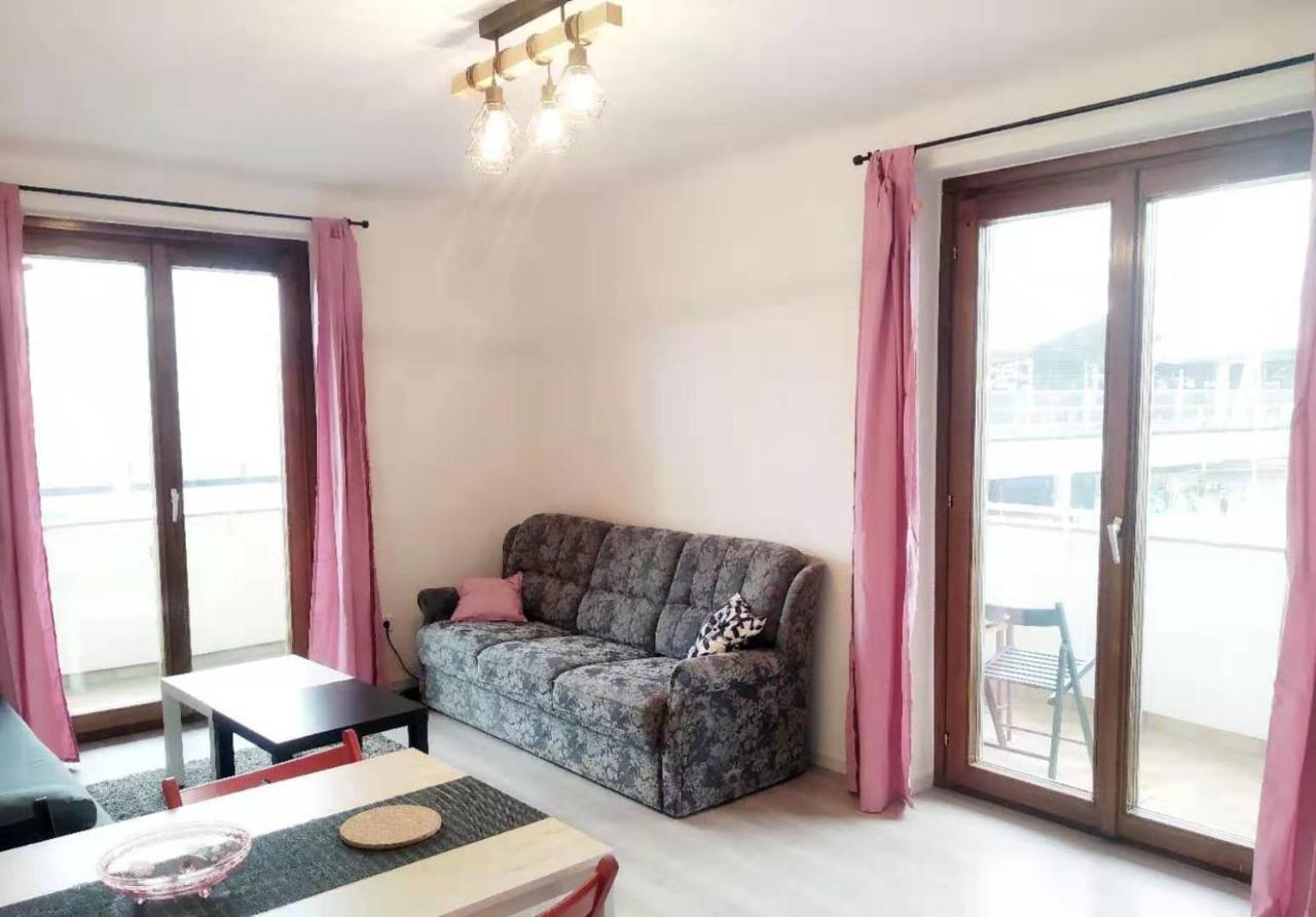 Apartment Nr 1 With 2 Balconies 3 Bedrooms Near Main Train Station Wien