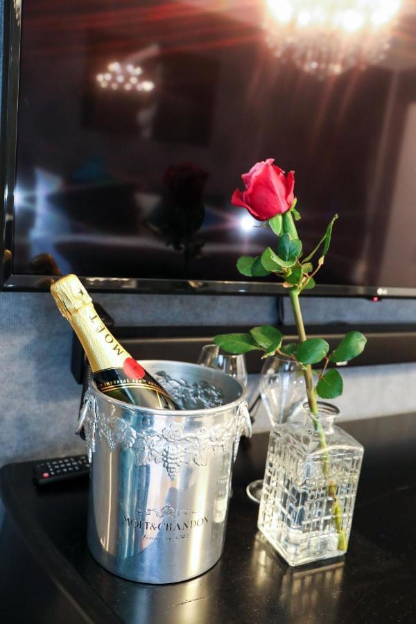 Sophies Place Augarten - Imperial Lifestyle Parking Apartamento