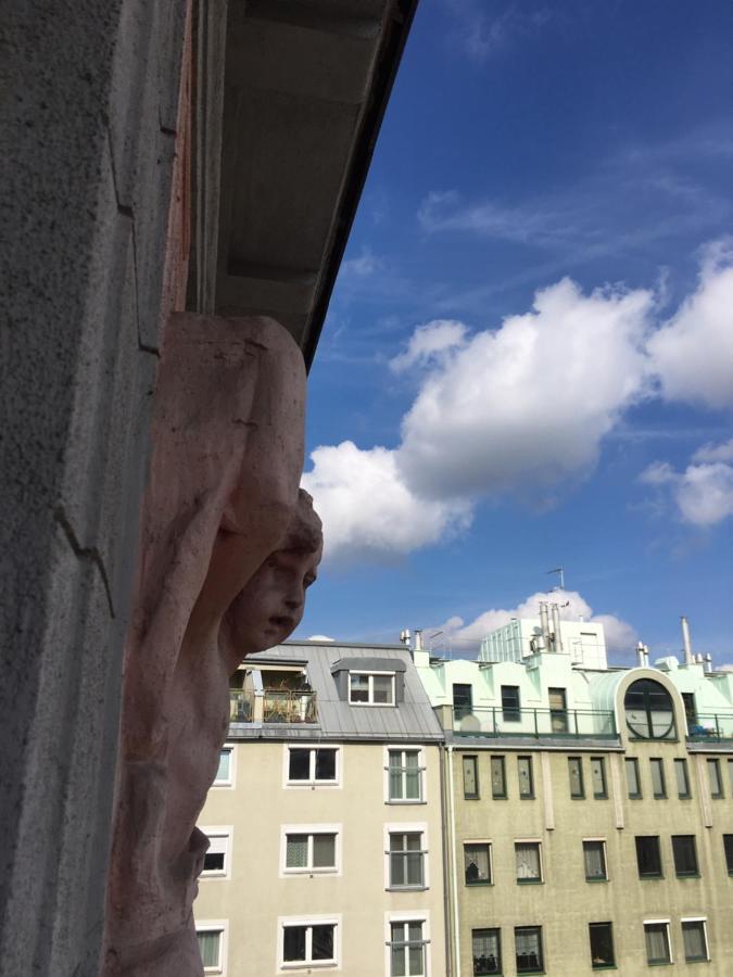 Sophies Place Augarten - Imperial Lifestyle Parking Apartment Vienna