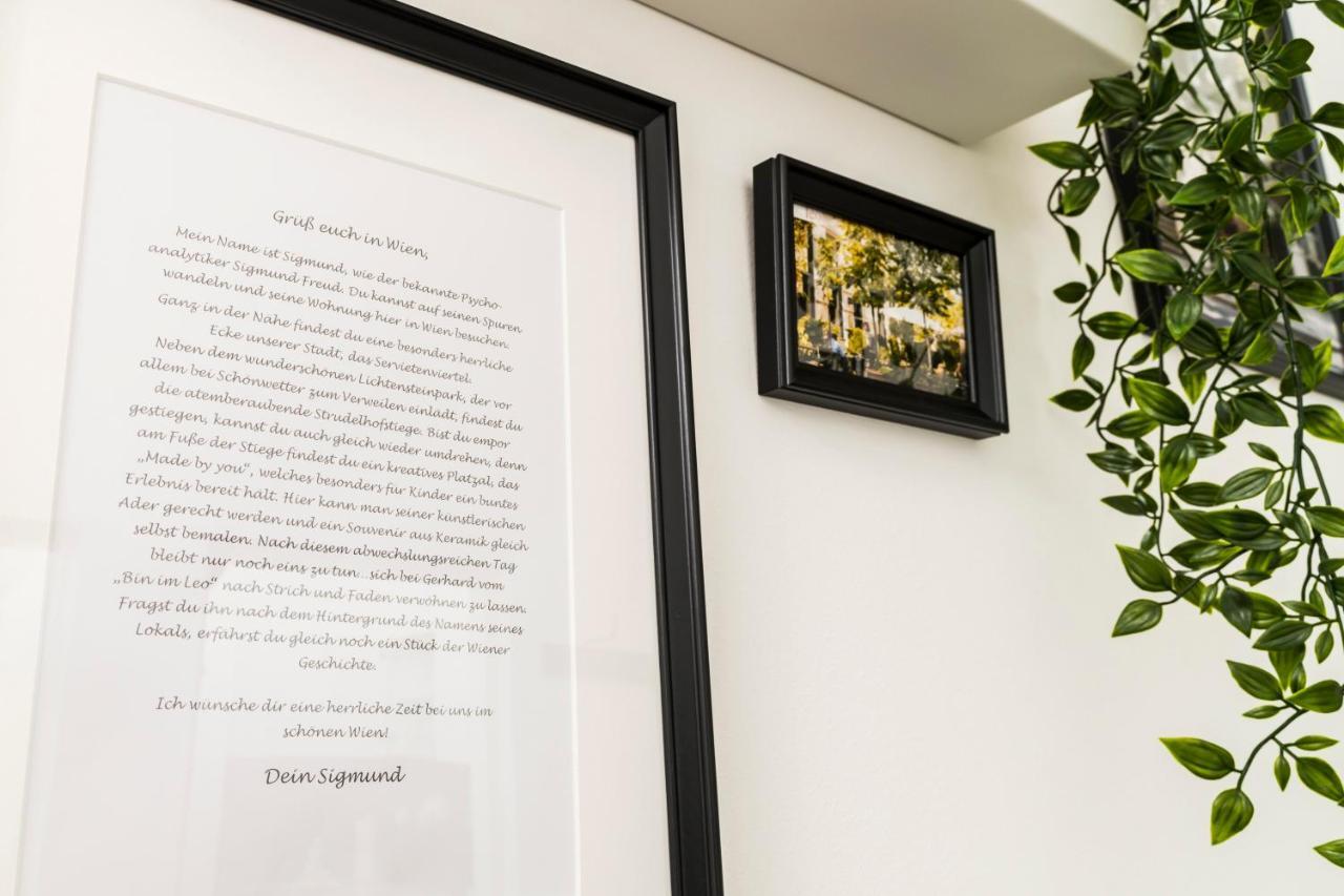 Apartment Sigmund Freud Lounge By Ichbucheat