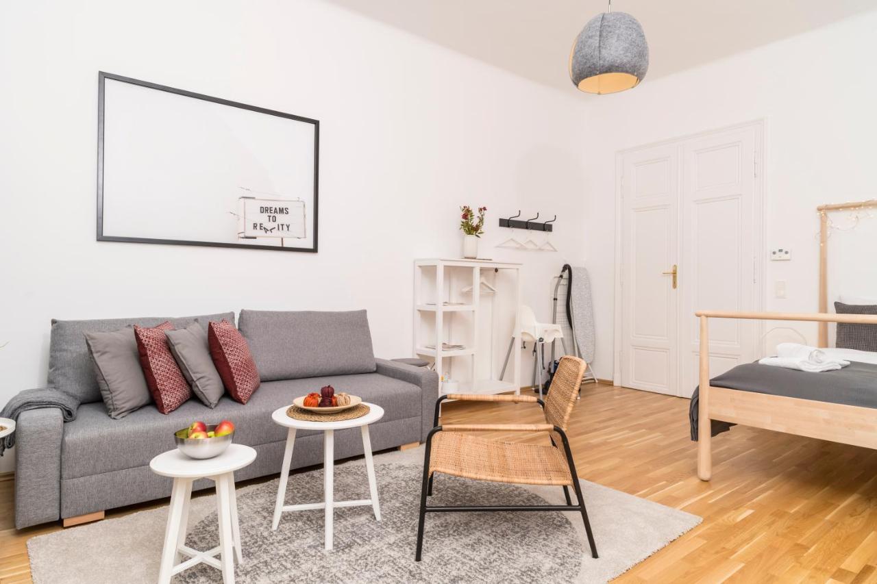 Apartment Sigmund Freud Lounge By Ichbucheat *