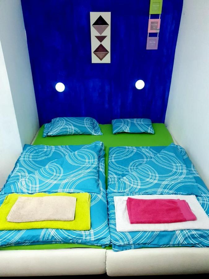 City Center Private With Shared Bathroom. Homestay Vienna