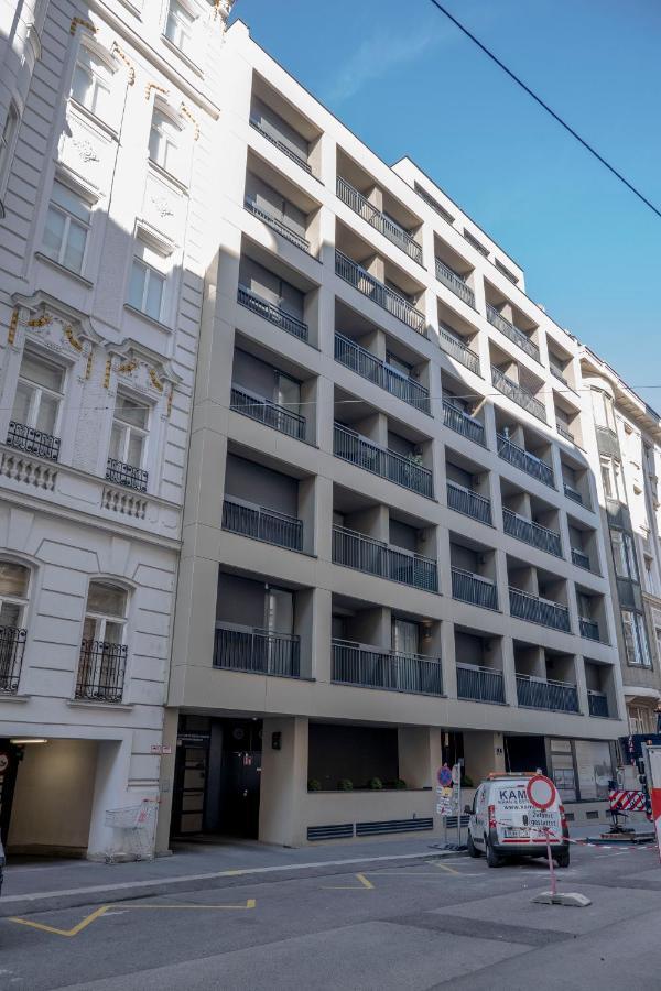 Moderne Trifft Tradition Im Herzen Wiens Apartment