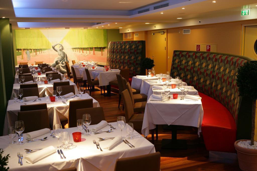 Courtyard By Marriott Schoenbrunn Hotel