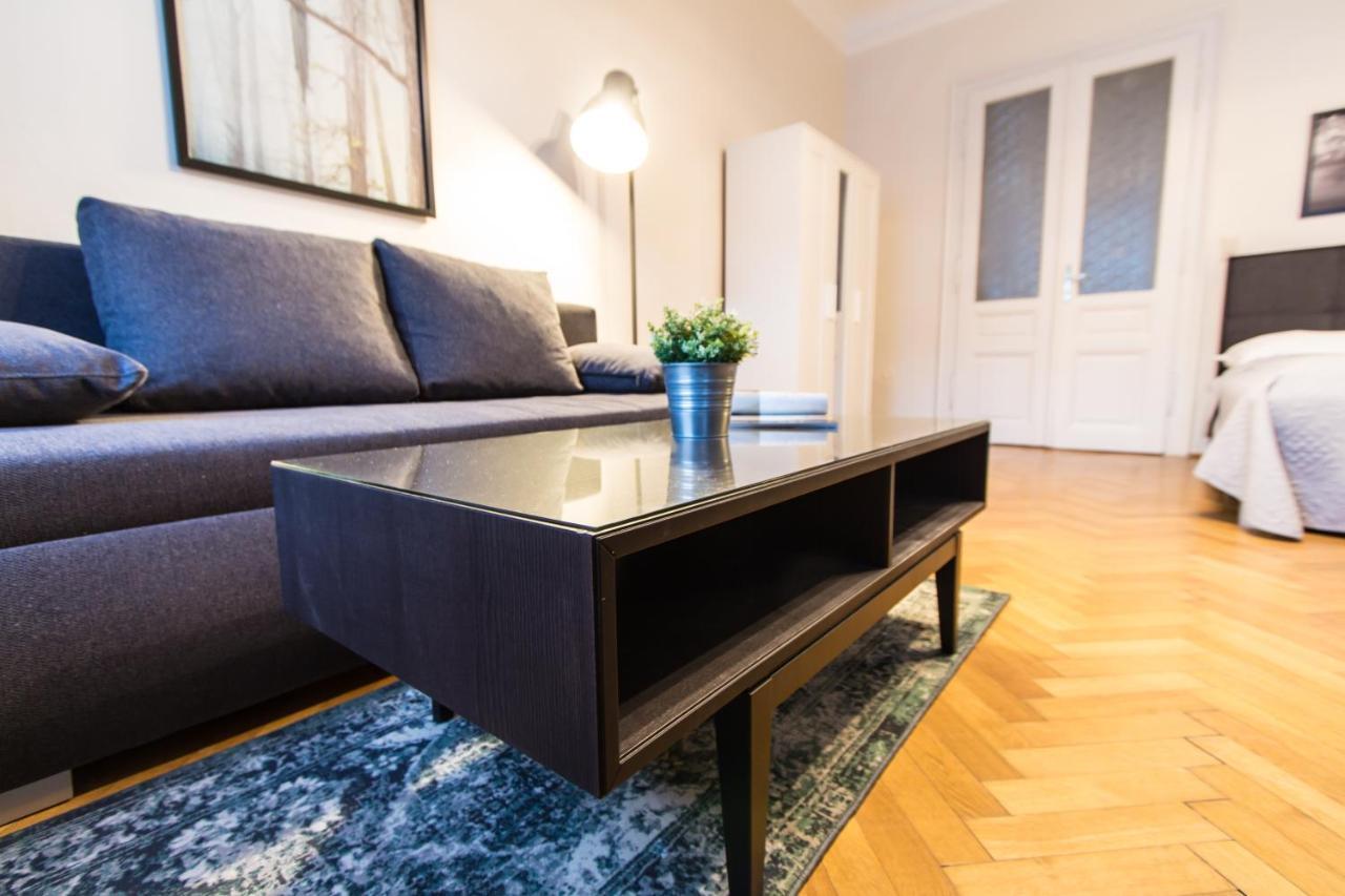 Apartment Erdberg I Contactless Check-in