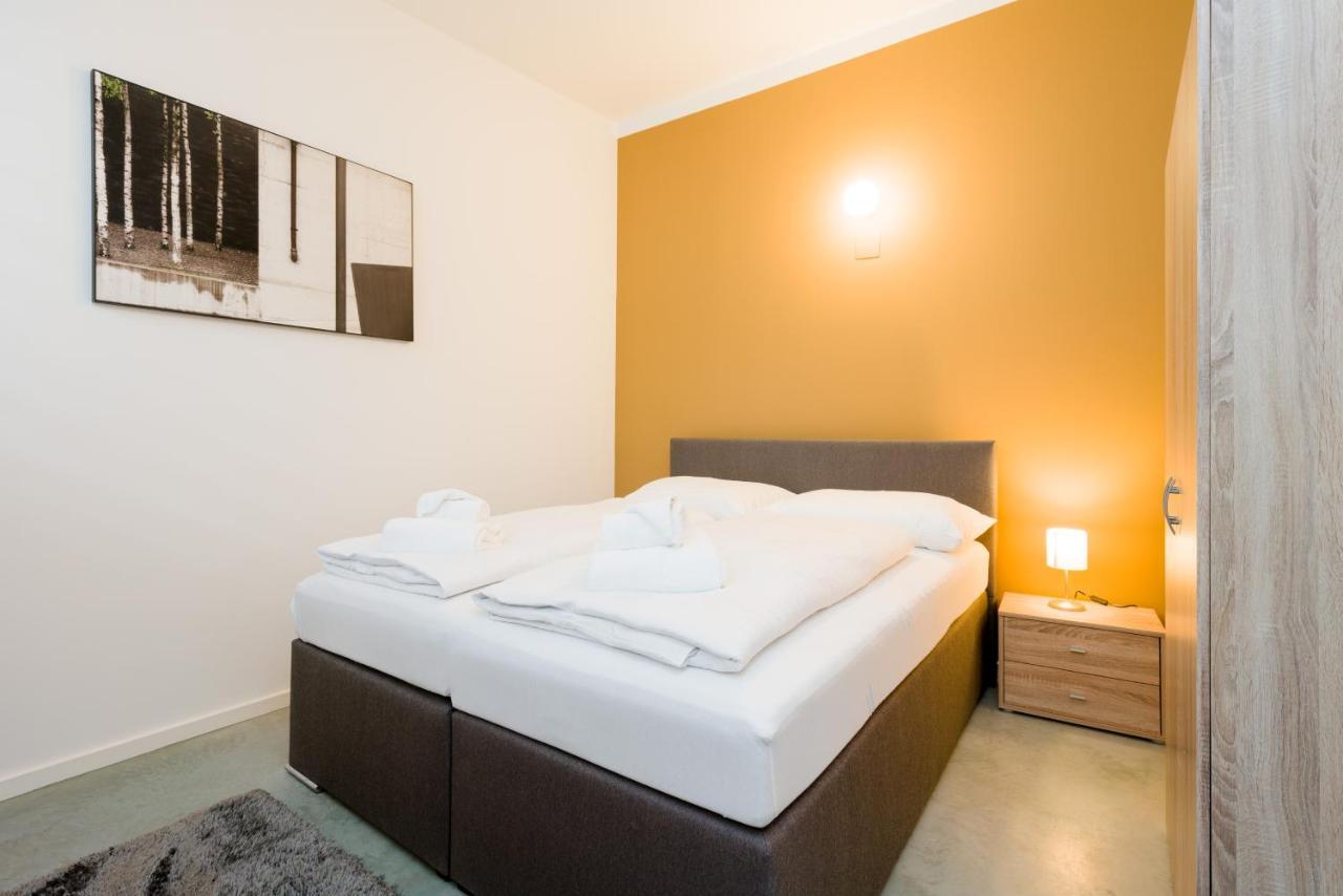 Homestay Vsa City / Shared House *