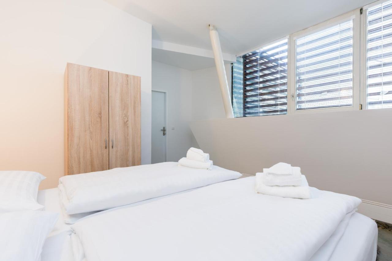 Vsa City / Shared House Homestay *