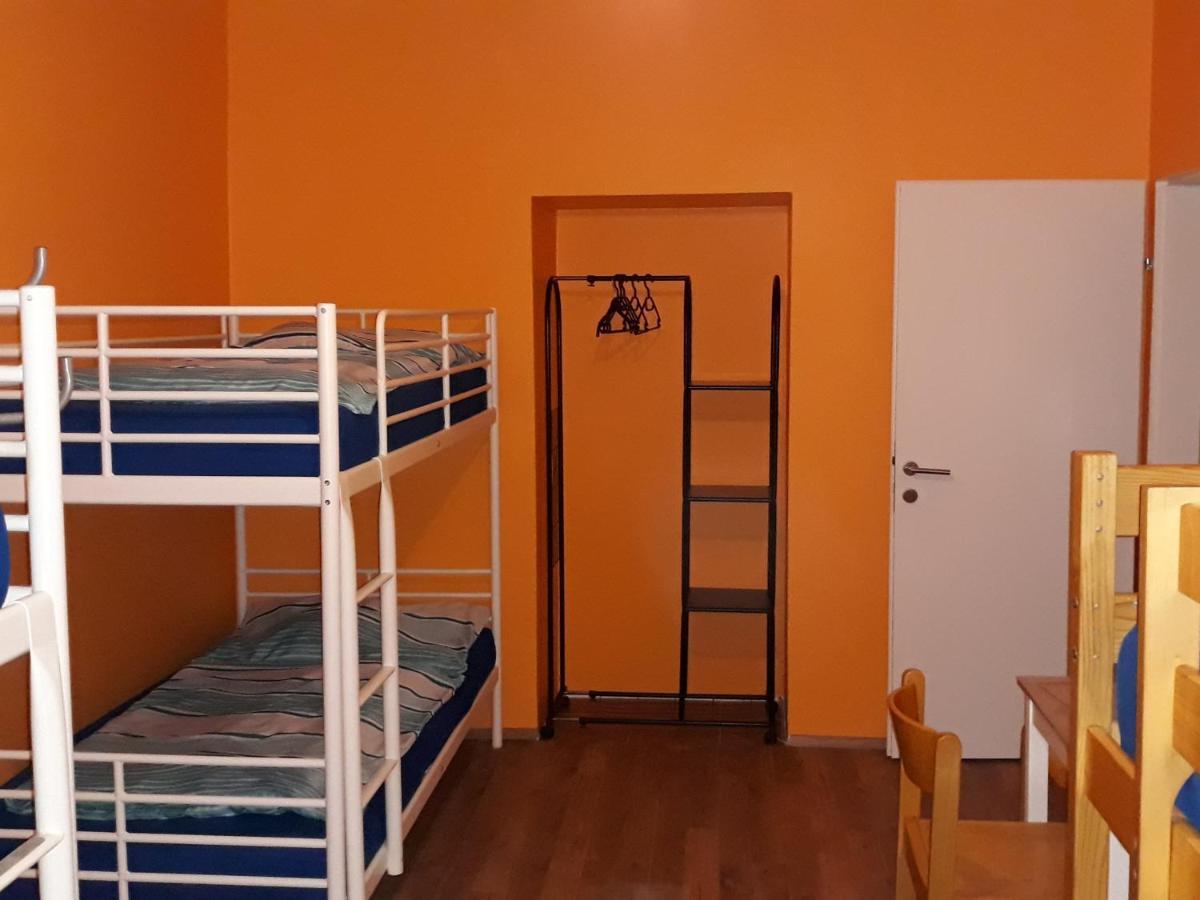 Privatunterkunft Monterooms Schönbrunn 10 Minutes To Downtown *