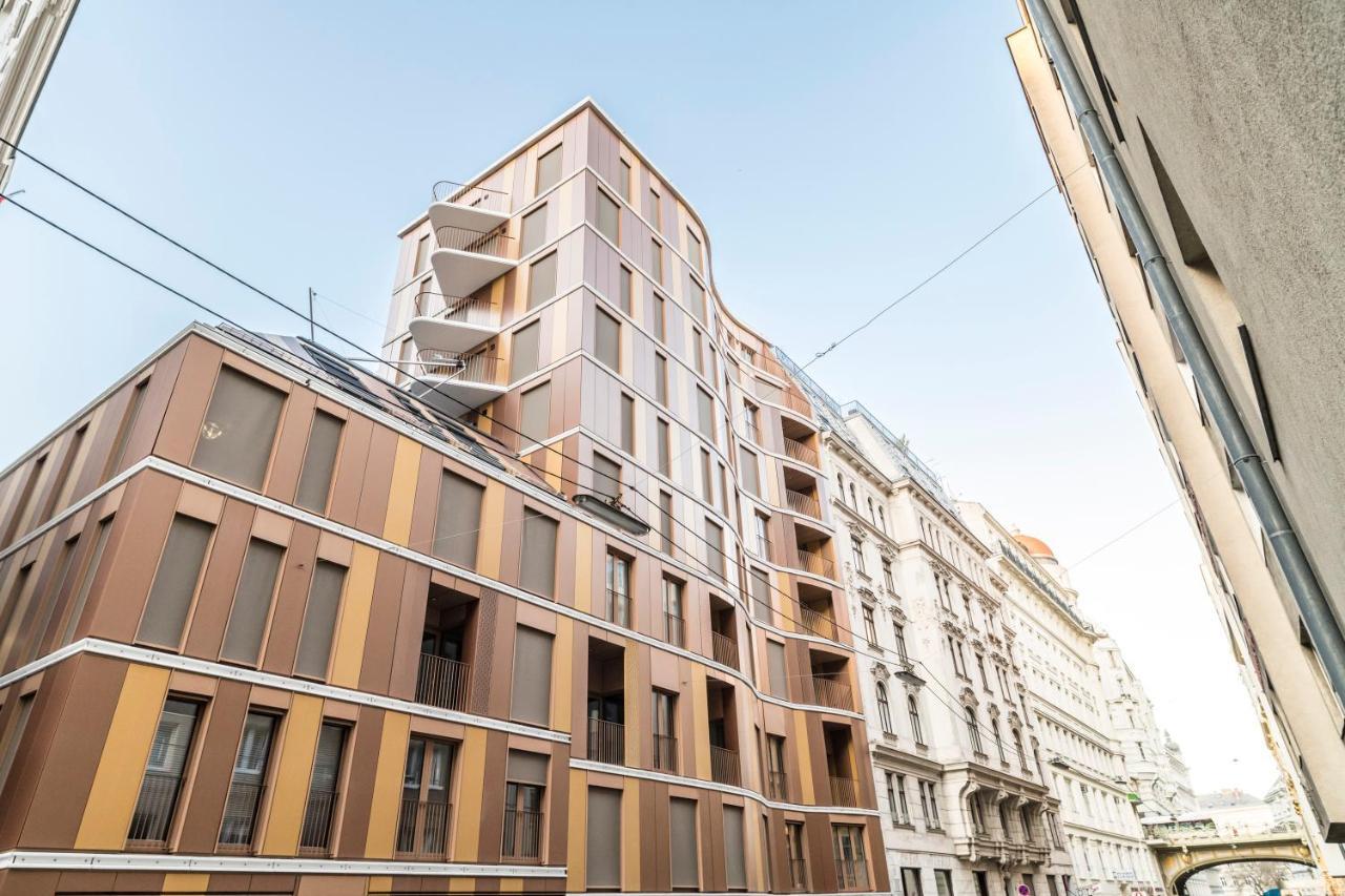 Luxury Renngasse Apartment *