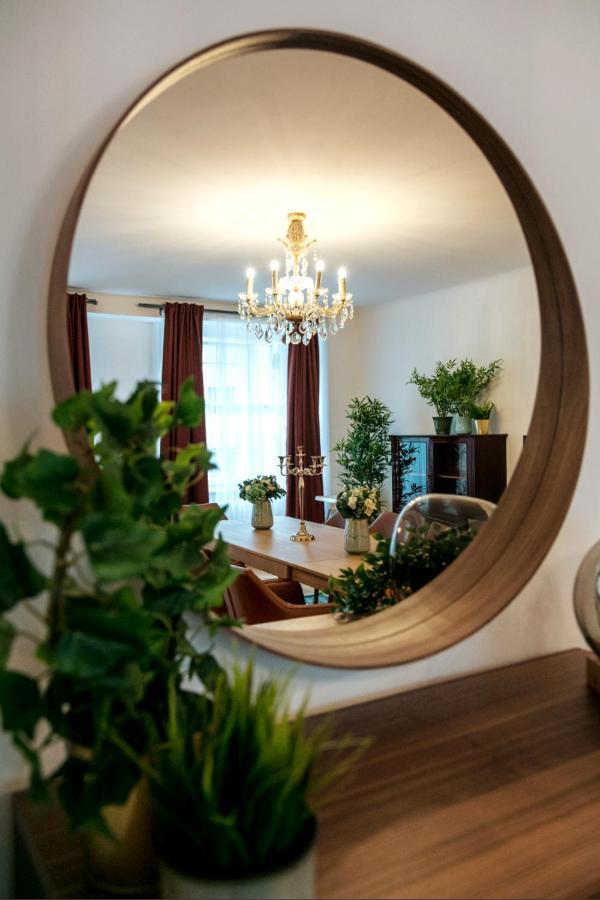 Apartment Elegance *