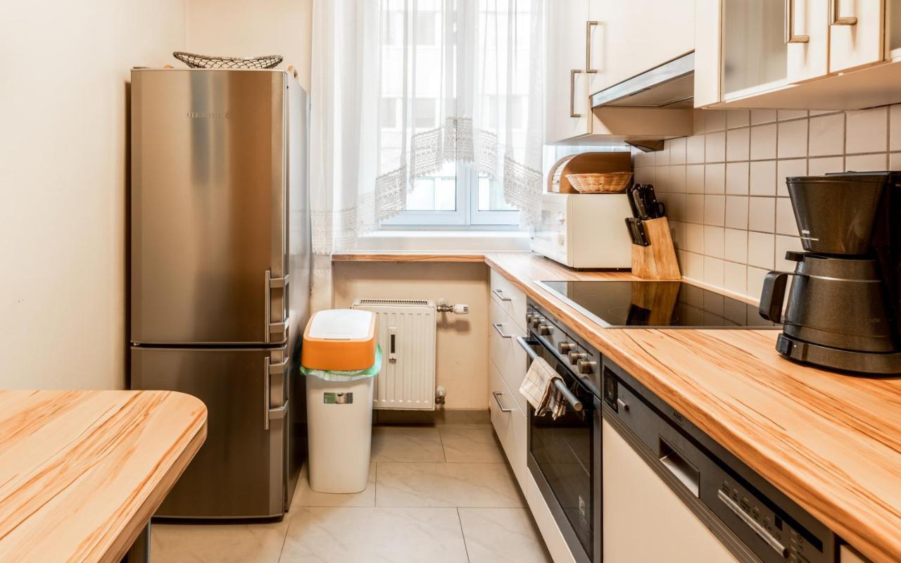 - Cav Aparthotel Vienna