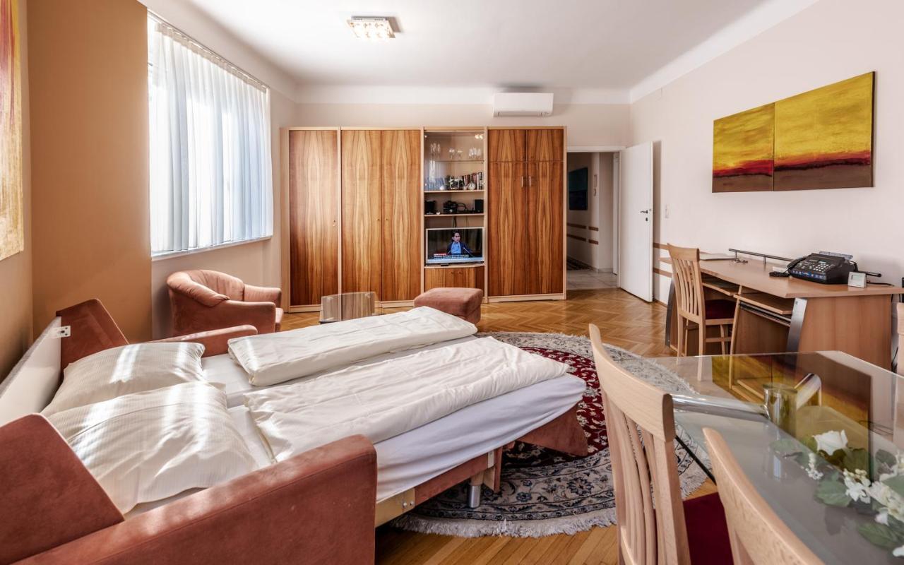 Aparthotel - Cav