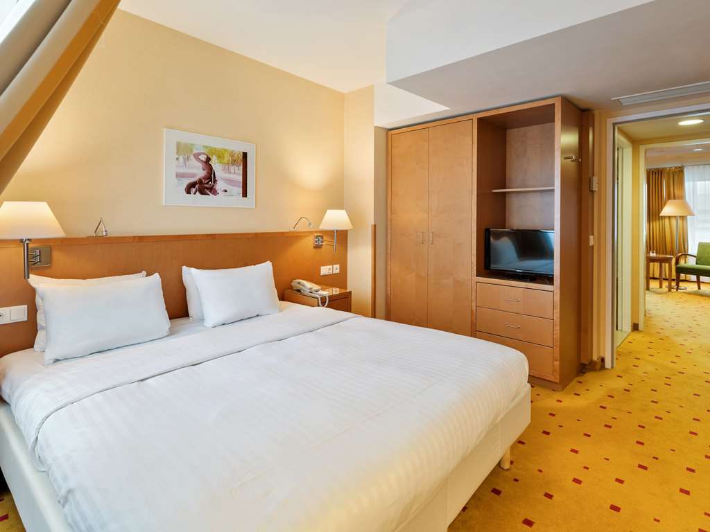 Courtyard By Marriott Schoenbrunn Hotel 4*